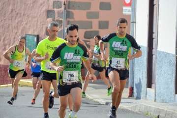Nueva victoria de Rubén Palomeque en los 10 Km. Urbanos Ciudad de Telde (Foto Francisco Javier Santana y TA)